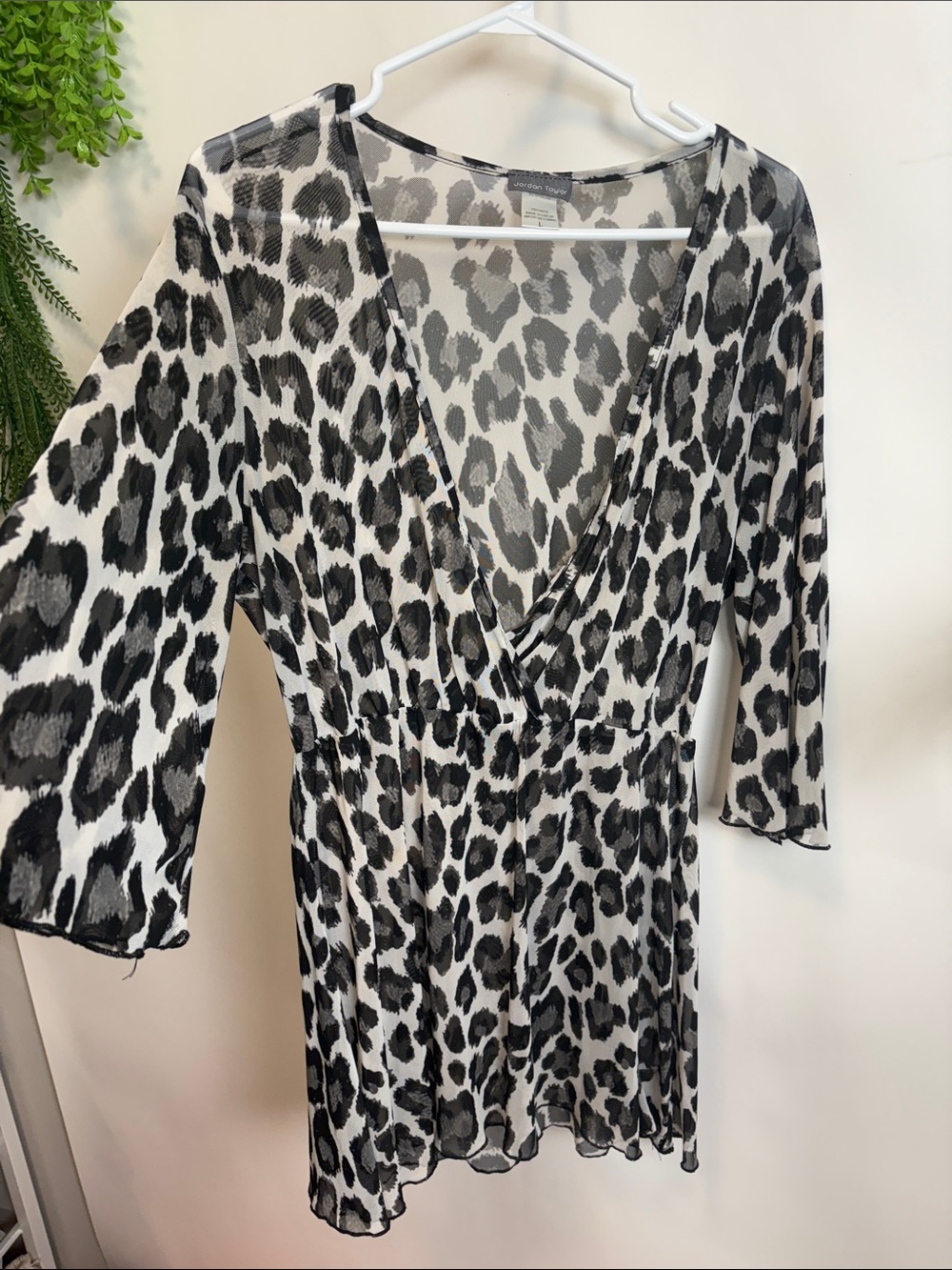 Jordan Taylor Black and White Animal Print Swim Coverup